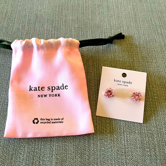 Kate Spade authentic earrings. ‼️BNWT‼️ BRAND NEW with tags. Pink studs and gold - Picture 3 of 7